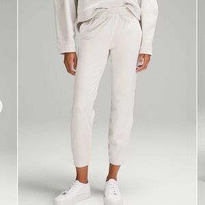 Lululemon size 6 jersey joggers- heathered bone